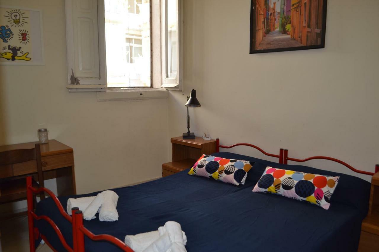 Angiulli 50 Appartement Bari Buitenkant foto