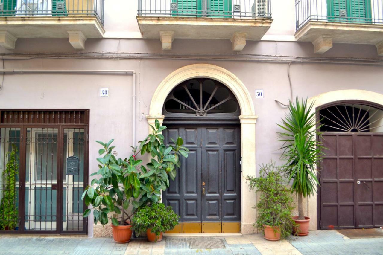 Angiulli 50 Appartement Bari Buitenkant foto